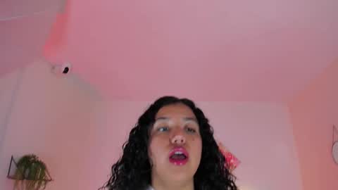 Iris online show from November 26, 2025, 3:29 am