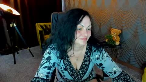 Snapshot of irissmoon1 chatting on June 3, 2026, 2:33 pm Iris online show from June 3, 2026, 2:33 pm