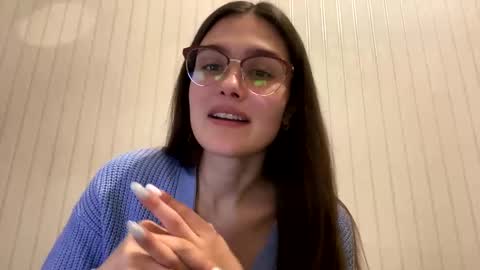 irisss31 online show from January 29, 2025, 6:50 pm