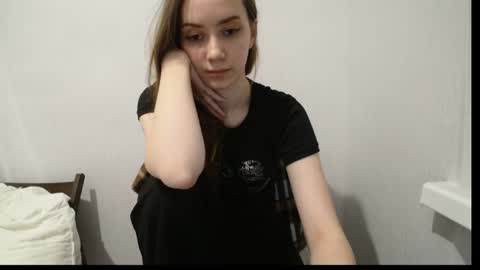 Snapshot of irma_b2004 chatting on April 24, 2026, 8:33 pm irma_b2004 online show from April 24, 2026, 8:33 pm