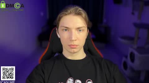 Iron online show from December 7, 2024, 9:22 pm