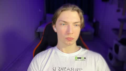 Iron online show from December 20, 2024, 9:28 pm