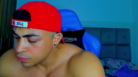 Iron online show from February 3, 2025, 1:52 am