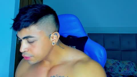 Iron online show from February 4, 2025, 1:02 am