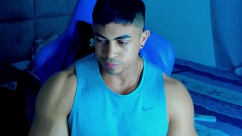 Iron online show from March 5, 2025, 10:44 am