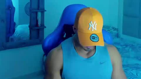 Iron online show from September 24, 2025, 11:19 pm