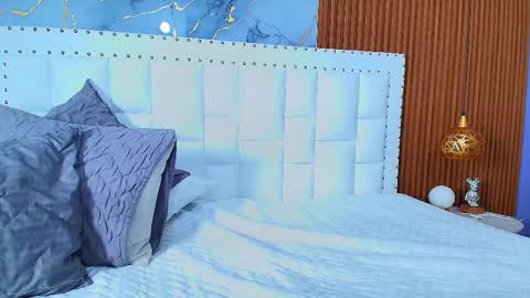 Sandy  online show from February 19, 2025, 3:16 pm