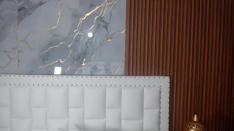 Sandy  online show from March 4, 2025, 12:01 pm