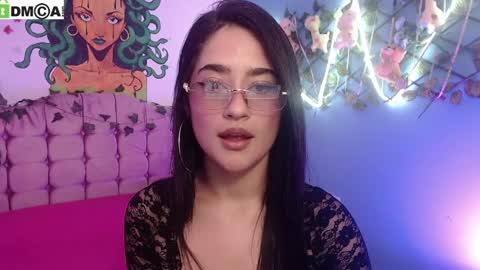 isa__rodriguez online show from March 31, 2026, 2:39 pm