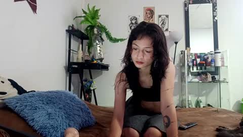 Snapshot of isa_babysweet chatting on June 24, 2026, 7:35 pm isa_babysweet online show from June 24, 2026, 7:35 pm