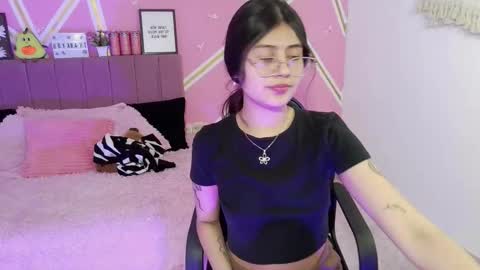 isabela online show from March 6, 2026, 8:27 pm