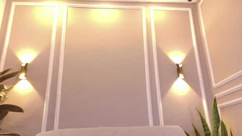 Isabella online show from March 31, 2026, 12:49 pm