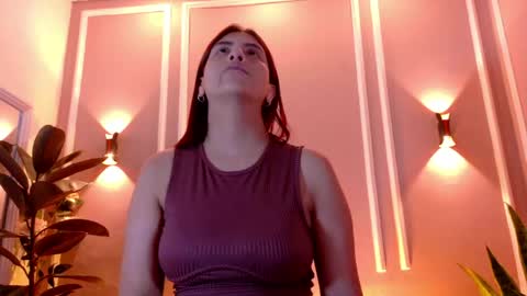 Snapshot of isa_kis_1 chatting on April 29, 2026, 11:47 am Isabella online show from April 29, 2026, 11:47 am