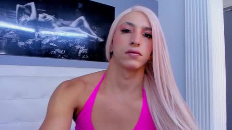 Isa Lancaster online show from September 15, 2025, 7:36 pm