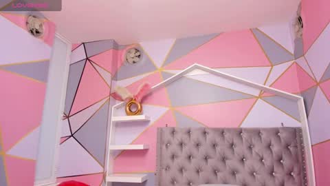    online show from February 21, 2025, 1:33 am