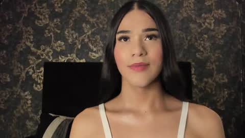 Snapshot of isa_little_star chatting on March 7, 2025, 3:28 pm Isa online show from March 7, 2025, 3:28 pm