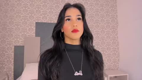 Snapshot of isa_little_star chatting on September 26, 2025, 12:31 pm Isa online show from September 26, 2025, 12:31 pm