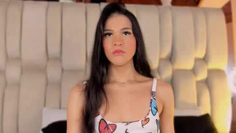 Snapshot of isa_little_star chatting on February 28, 2026, 4:02 am Isa online show from February 28, 2026, 4:02 am