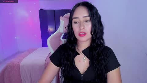 Snapshot of isaa_diamond chatting on May 10, 2026, 4:45 pm isaa_diamond online show from May 10, 2026, 4:45 pm