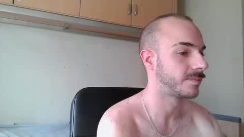 Isaac99c online show from October 17, 2025, 2:08 pm