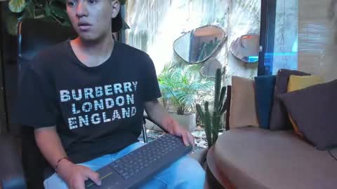 isaac_grimm online show from April 18, 2026, 6:56 pm