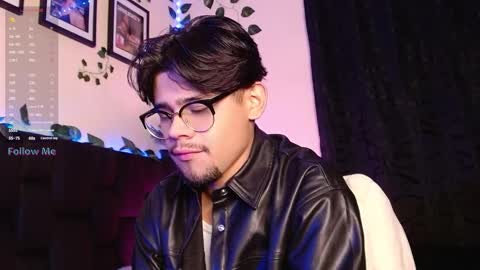 Isaac Saenz. online show from January 24, 2025, 9:58 pm