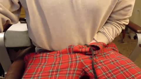 isaac online show from January 26, 2025, 9:18 pm