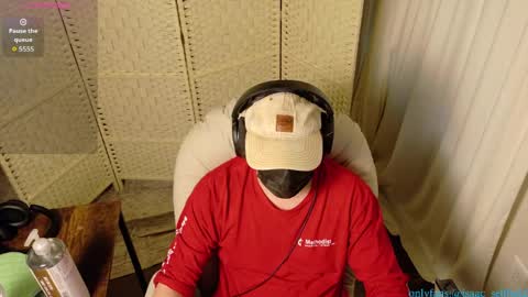 Snapshot of isaac_sheffield chatting on June 2, 2026, 11:34 am isaac online show from June 2, 2026, 11:34 am