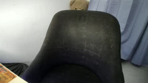 isaac online show from September 20, 2025, 8:04 am