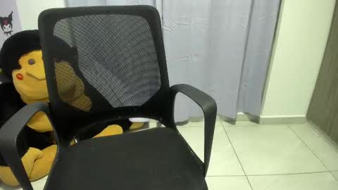 isaac online show from October 19, 2025, 1:06 am