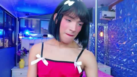 isaacnova online show from June 9, 2026, 8:09 pm