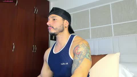 Snapshot of isaacs11 chatting on July 27, 2026, 12:34 pm Isaac Surez online show from July 27, 2026, 12:34 pm
