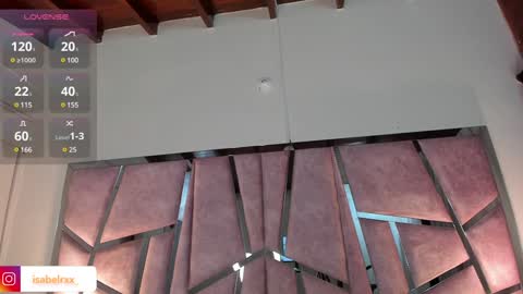 Snapshot of isabel_roux chatting on January 12, 2025, 1:42 am Isabel online show from January 12, 2025, 1:42 am