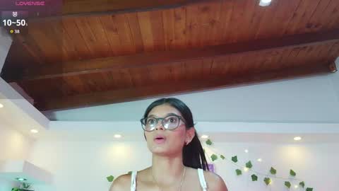 Isabel online show from May 14, 2026, 1:29 pm