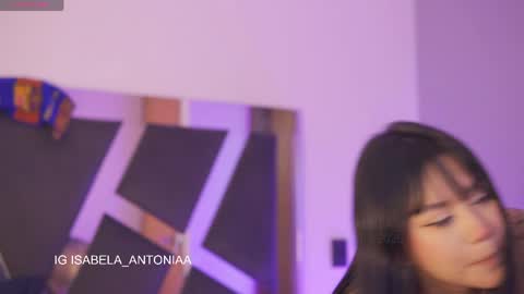    online show from April 5, 2026, 10:12 am