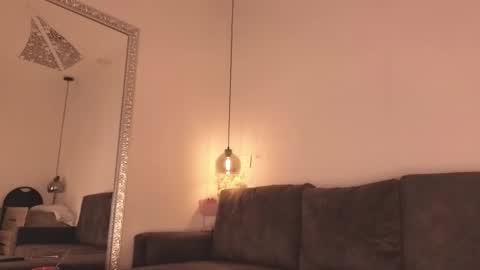 Isabela online show from January 15, 2026, 11:59 am