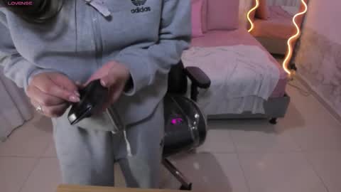 ISABELA  online show from March 16, 2026, 11:36 am