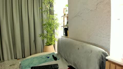 isabelastefano online show from April 23, 2026, 3:19 am