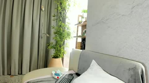 Snapshot of isabelastefano chatting on May 5, 2026, 3:14 am isabelastefano online show from May 5, 2026, 3:14 am