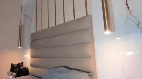 Snapshot of isabelastefano chatting on June 27, 2026, 3:33 am isabelastefano online show from June 27, 2026, 3:33 am