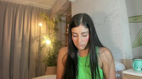 Snapshot of isabelastefano chatting on July 18, 2026, 3:44 am isabelastefano online show from July 18, 2026, 3:44 am