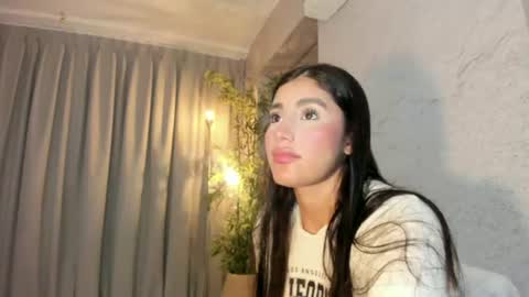Snapshot of isabelastefano chatting on July 19, 2026, 3:54 am isabelastefano online show from July 19, 2026, 3:54 am