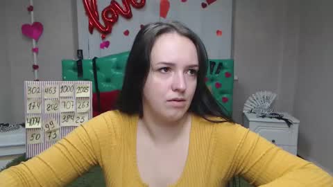 IsabelBlackberry online show from September 15, 2025, 4:56 am