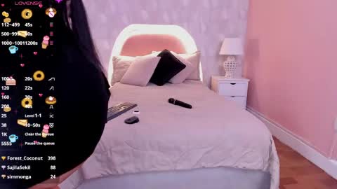 isabella__milf online show from May 21, 2026, 7:21 pm