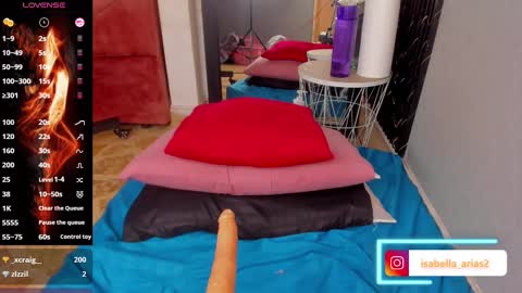 Isabella Arias online show from March 10, 2025, 7:10 am