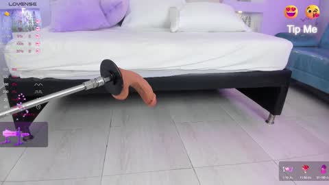 Isa online show from February 28, 2025, 3:37 am