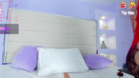 Isa online show from March 12, 2025, 3:46 am