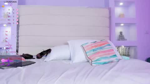 Isa online show from October 1, 2025, 4:18 am