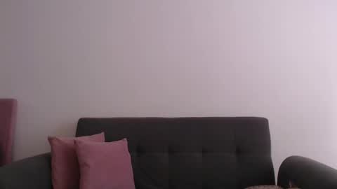 Snapshot of isabella_jones9 chatting on February 7, 2025, 9:37 pm ISABELLA online show from February 7, 2025, 9:37 pm