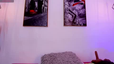  Isabel Lopez online show from February 28, 2025, 12:09 pm